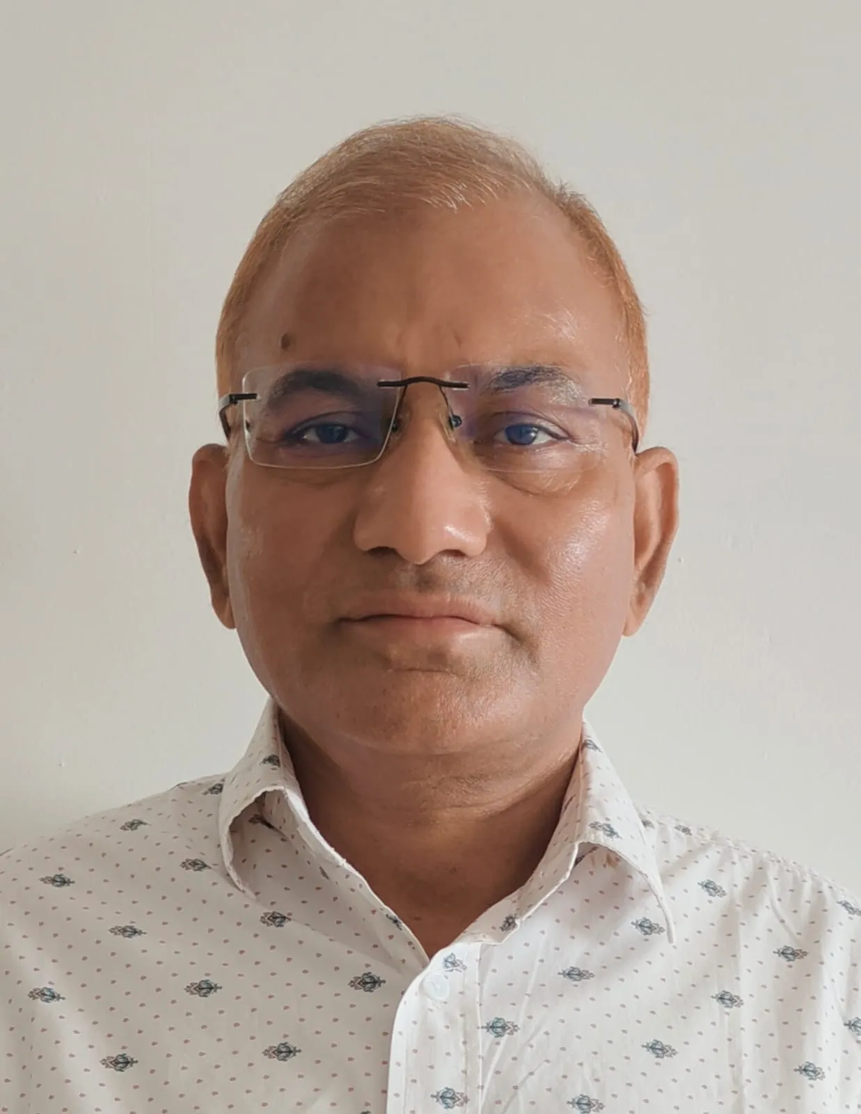 Raj kumar Sharma, Managing Director · VA-RA